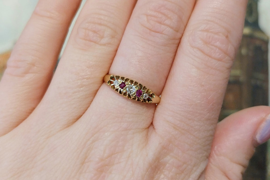 Edwardiaanse robijn en diamanten ring uit 1915
