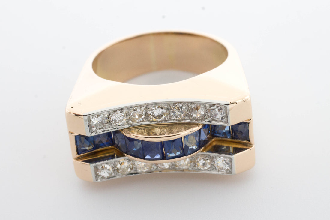 Art Deco style sapphire and diamond ring in rose gold.-Antique rings-The Antique Ring Shop, Amsterdam