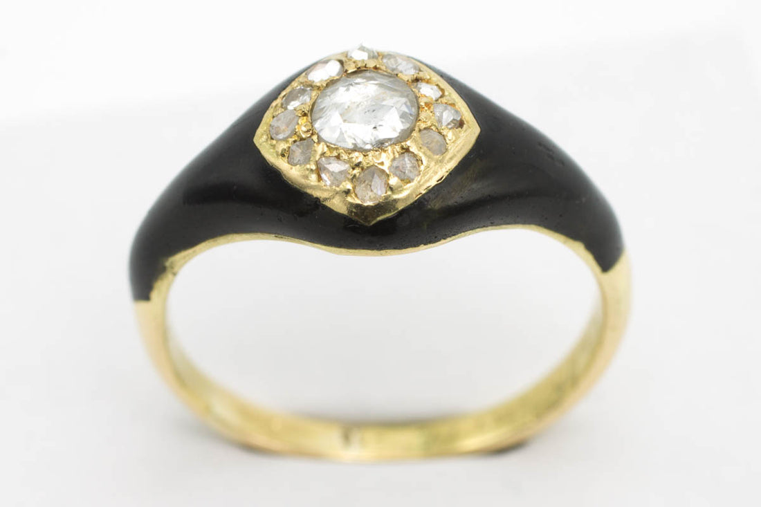 Victorian mourning ring with rose diamonds in 18 carat gold-Antique rings-The Antique Ring Shop, Amsterdam