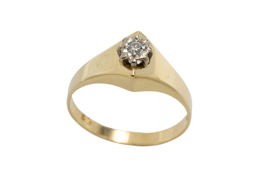 Diamond solitaire ring in 18 carat gold-engagement rings-The Antique Ring Shop