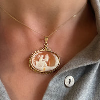 Cameo pendant in 14 carat gold-cameo-The Antique Ring Shop